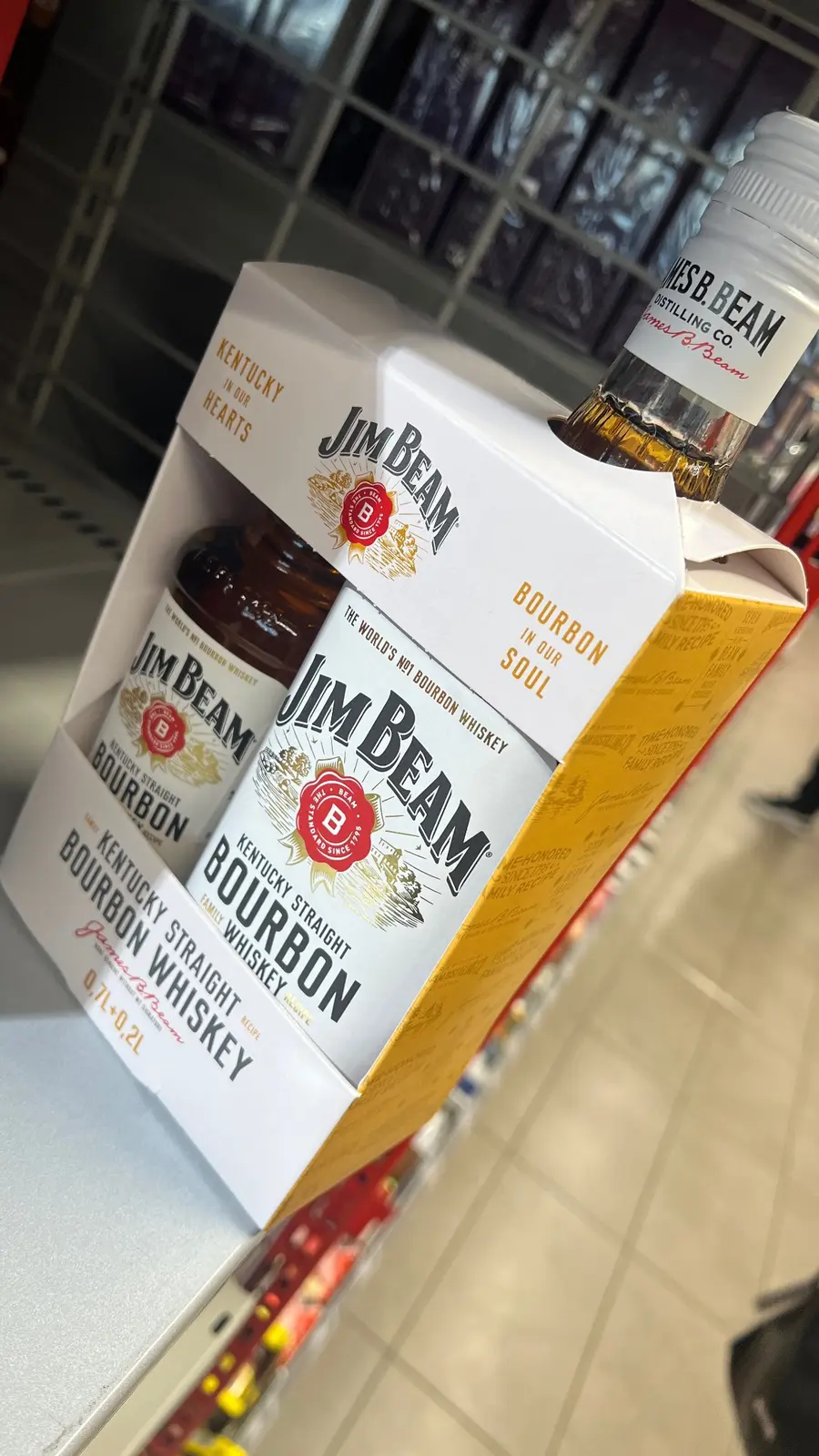 Jim Beam ital díszcsomagolásban